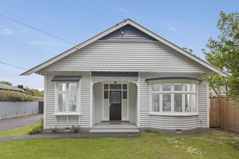 Photo of property in 14 Severn Street, St Albans, Christchurch, 8014