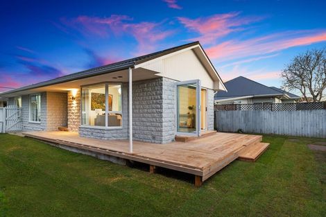 Photo of property in 2/83 Conway Street, Somerfield, Christchurch, 8024