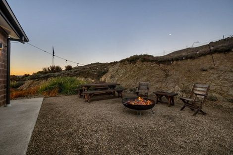 Photo of property in 147 Pigeon Rock Road, Cornish Point, Cromwell, 9384