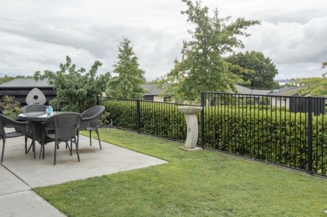 Photo of property in 10 Vista Close, Omokoroa, 3114