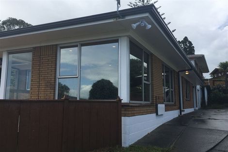 Photo of property in 1/4 Pemberton Avenue, Bayview, Auckland, 0629