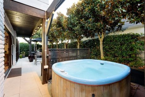 Photo of property in 120 Edgecumbe Road, Tauranga South, Tauranga, 3112