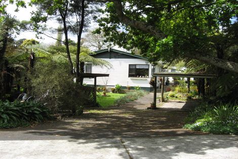 Photo of property in 10 Duncan Rise, Herald Island, Auckland, 0618