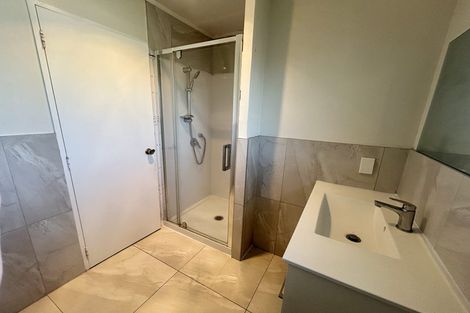Photo of property in 2/14 Leven Lane, Totara Heights, Auckland, 2105