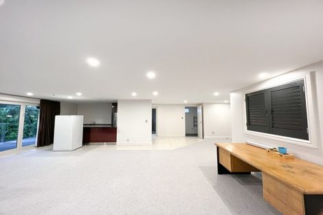 Photo of property in 105 East Coast Road, Castor Bay, Auckland, 0620