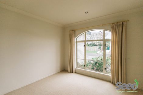 Photo of property in 2 Roderick Place, Rototuna, Hamilton, 3210