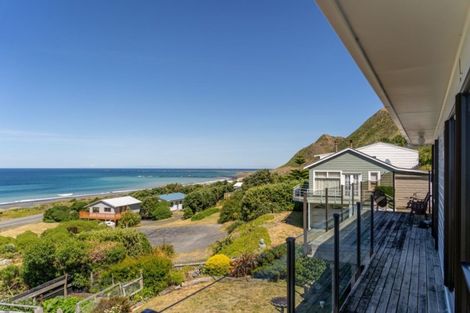 Photo of property in 4 Ben Avon Grove, Cape Palliser, Featherston, 5772