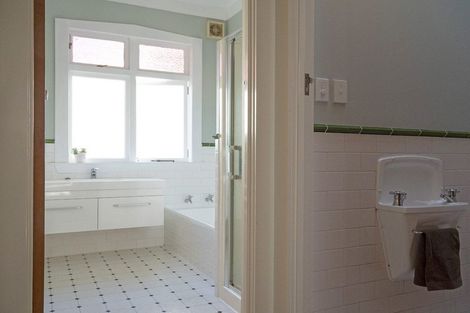 Photo of property in 41 Formby Avenue, Point Chevalier, Auckland, 1022