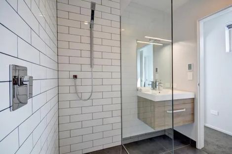 Photo of property in 715 Frankton Road, Queenstown, 9300