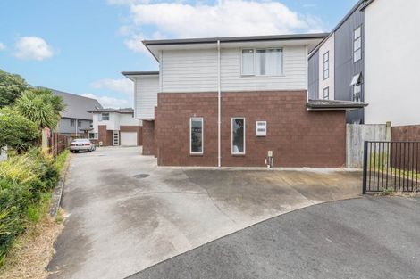 Photo of property in 1/4 Littler Place, Hamilton East, Hamilton, 3216