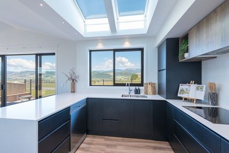 Photo of property in 49 Katania Heights, Brightwater, 7022