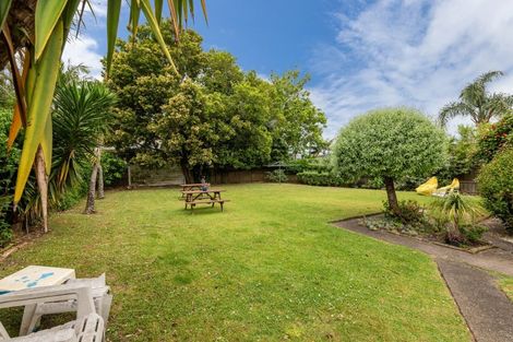 Photo of property in 2/2 Westwood Terrace, Saint Marys Bay, Auckland, 1011