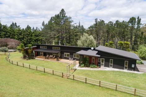 Photo of property in 37 Shirley Road, Shirley, Christchurch, 8013