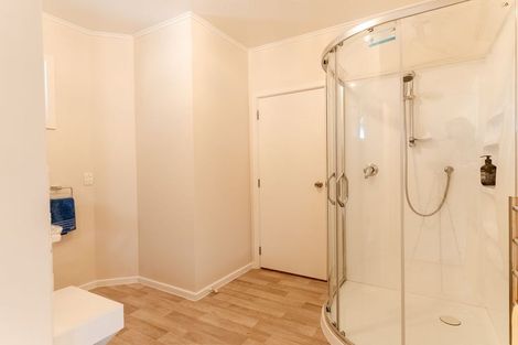 Photo of property in 3 Maitland Place, Favona, Auckland, 2024