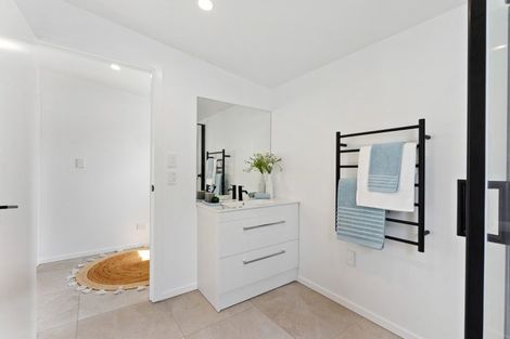 Photo of property in 28 Alma Road, Gonville, Whanganui, 4501