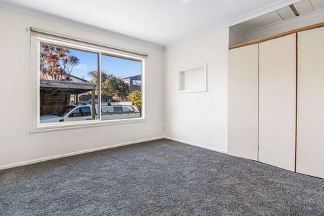 Photo of property in 1/110 Lynwood Road, New Lynn, Auckland, 0600