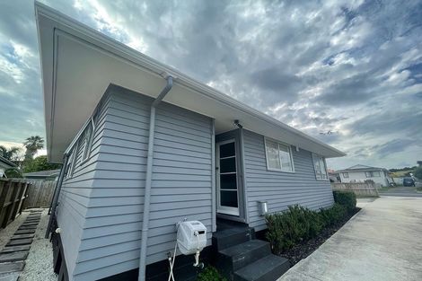Photo of property in 34 Casuarina Road, Half Moon Bay, Auckland, 2012