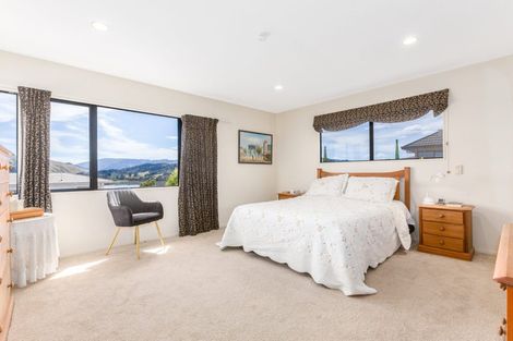 Photo of property in 20 The Masthead, Whitby, Porirua, 5024