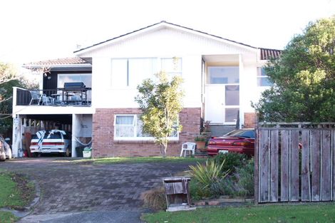 Photo of property in 4 Redcoat Place, Cockle Bay, Auckland, 2014