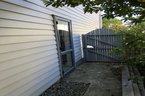 Photo of property in 45 Mana View Road, Paremata, Porirua, 5026