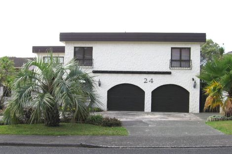Photo of property in 24 Pakira Avenue, Glendene, Auckland, 0602