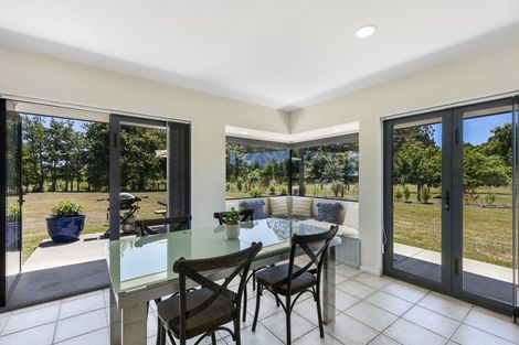 Photo of property in 11 Horton Road, Tasman, Upper Moutere, 7173