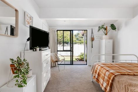 Photo of property in 27 Barbara Grove, Papamoa Beach, Papamoa, 3118