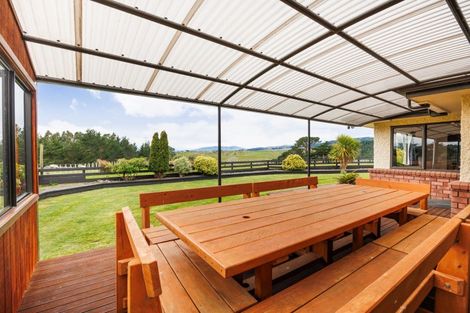 Photo of property in 32 Stoneleigh Lane, Aokautere, Palmerston North, 4471