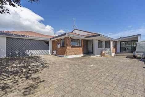 Photo of property in 2/171 Powderham Street, New Plymouth, 4310