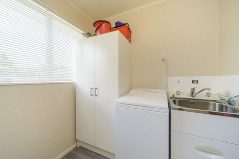 Photo of property in 4 Christian Place, Awapuni, Palmerston North, 4412