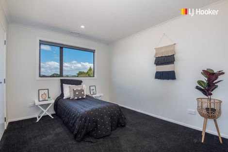 Photo of property in 42 Mcneil Street, Balclutha, 9230