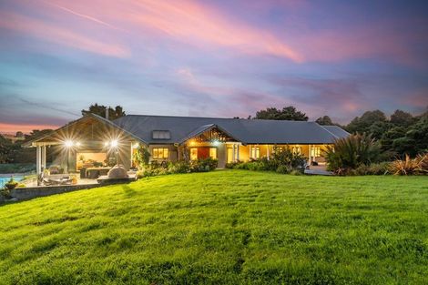 Photo of property in 36 Hoeke Road, Carrington, Carterton, 5791