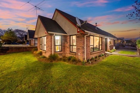 Photo of property in 52 Mcparland Street, Ebdentown, Upper Hutt, 5018