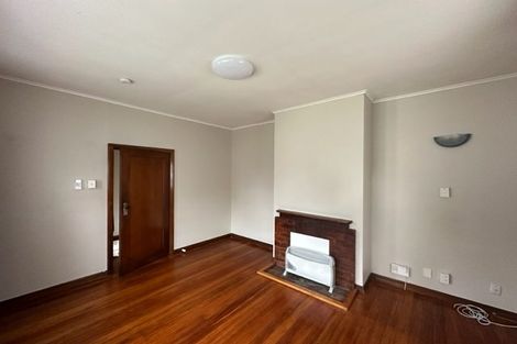 Photo of property in 69 Bell Road, Waiwhetu, Lower Hutt, 5010