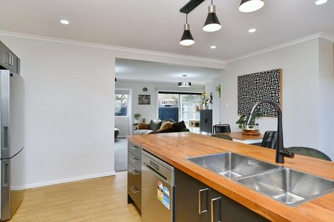 Photo of property in 14 Pannell Avenue, Wainoni, Christchurch, 8061