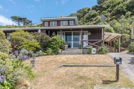 Photo of property in 25b Old Coach Road, Johnsonville, Wellington, 6037