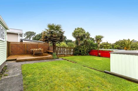 Photo of property in 12 Ngaio Street, Strandon, New Plymouth, 4312