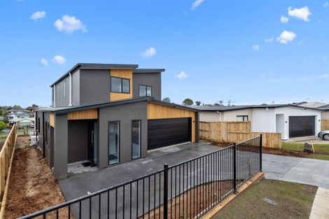 Photo of property in 20 Te Tiireke Drive, Glenview, Hamilton, 3206