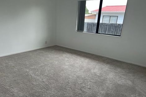 Photo of property in 2/30 Gloucester Road, Manurewa, Auckland, 2102