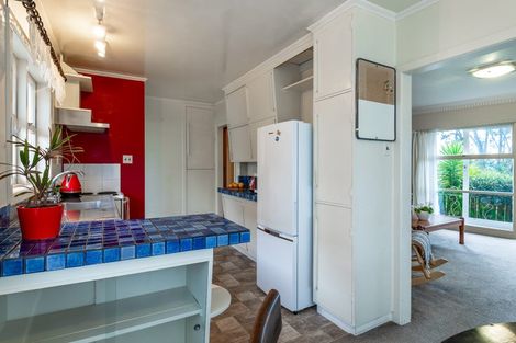 Photo of property in 26 Barron Drive, Green Bay, Auckland, 0604