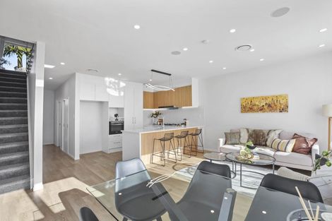 Photo of property in 14b Galsworthy Place, Bucklands Beach, Auckland, 2014