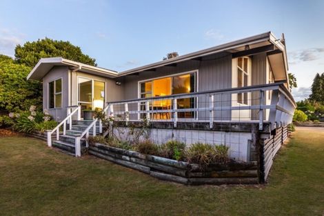 Photo of property in 26 Matuku Street, Two Mile Bay, Taupo, 3330