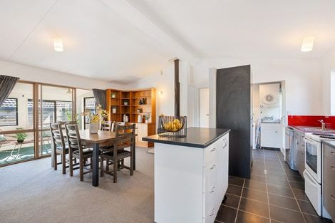 Photo of property in 29a Oriwa Street, Waikanae, 5036