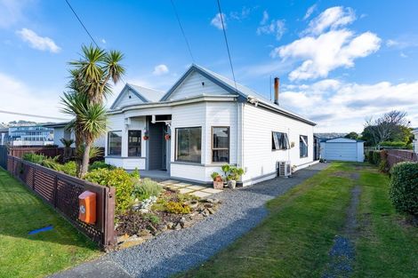 Photo of property in 140 Victoria Road, Saint Kilda, Dunedin, 9012