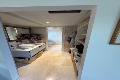 Photo of property in 15a The Strand, Takapuna, Auckland, 0622