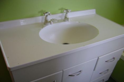 Photo of property in 12 Whiteman Road, Kawakawa, 0210