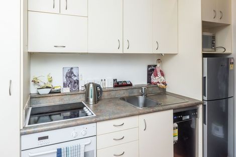 Photo of property in Terrace Garden Apartments, 5a/120 The Terrace, Wellington Central, Wellington, 6011