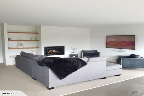 Photo of property in 1 Harry Way, Upper Vogeltown, New Plymouth, 4310