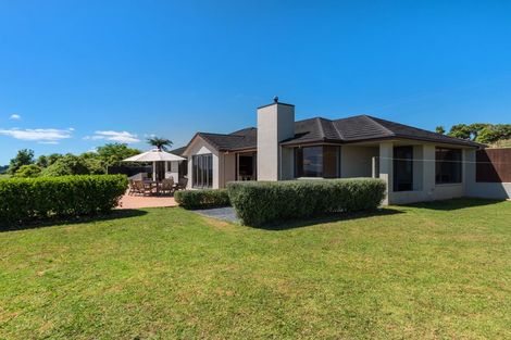 Photo of property in 5 Medhurst Road, Bombay, 2675