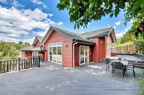 Photo of property in 16a Honeysuckle Lane, Mairangi Bay, Auckland, 0630